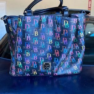 dooney and Bourke 1975 barlow purse